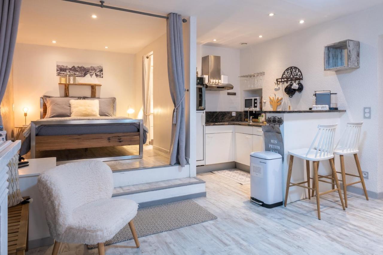 Un Cottage Alpin chaleureux dans le coeur d Annecy avec 2 vélos Exterior foto